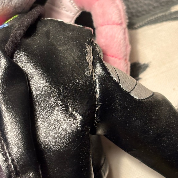 Meow Wolf Claire Sanders Platzo Plush Mouse Toy Pink and Black Outfit - Picture 4 of 6